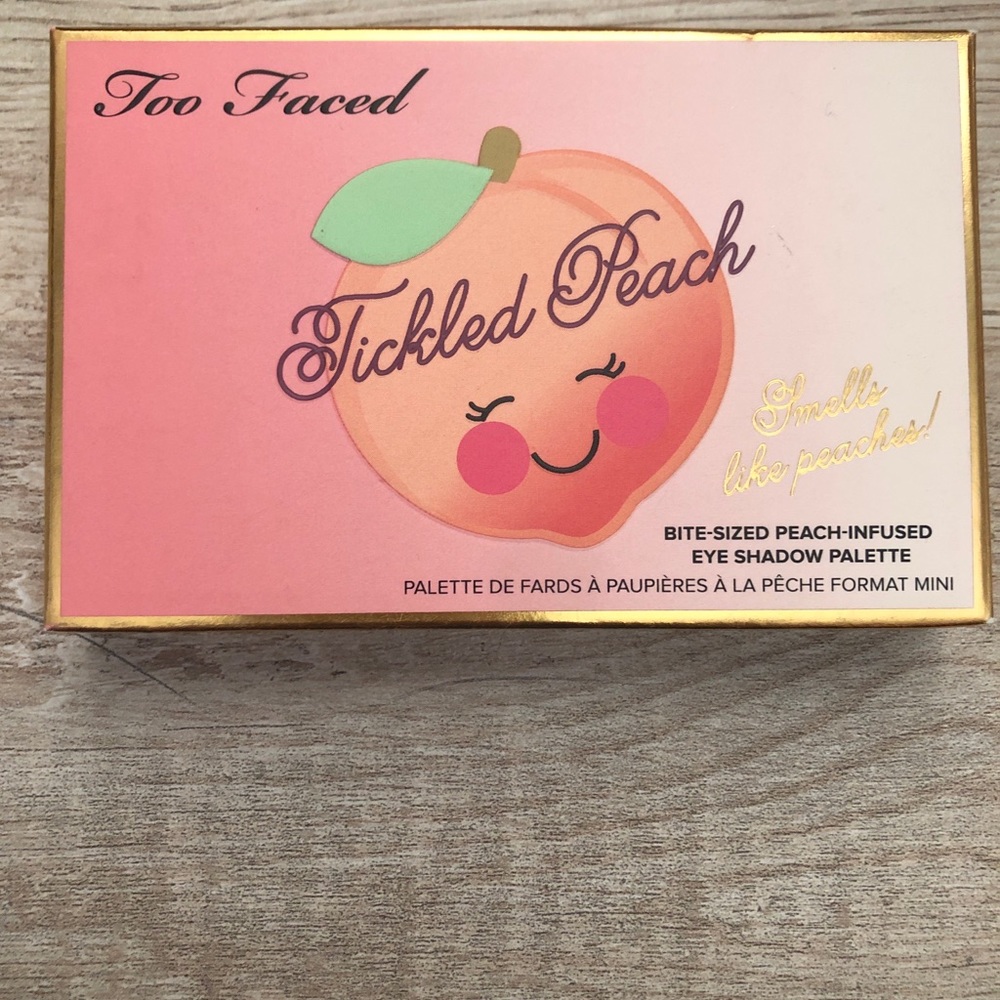 Too faced Tickled Peach palette mini
